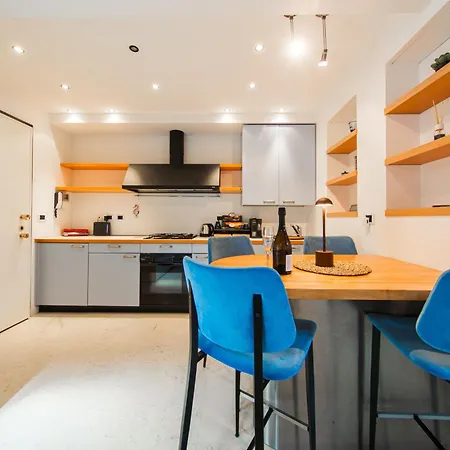 Апартаменты The Gallery Center