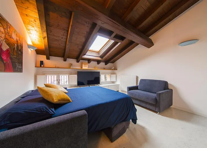 The Gallery Center Appartement *